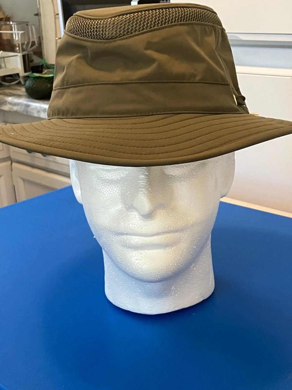 Tilley Airflow LTM 5 olive hat size 7 1/4